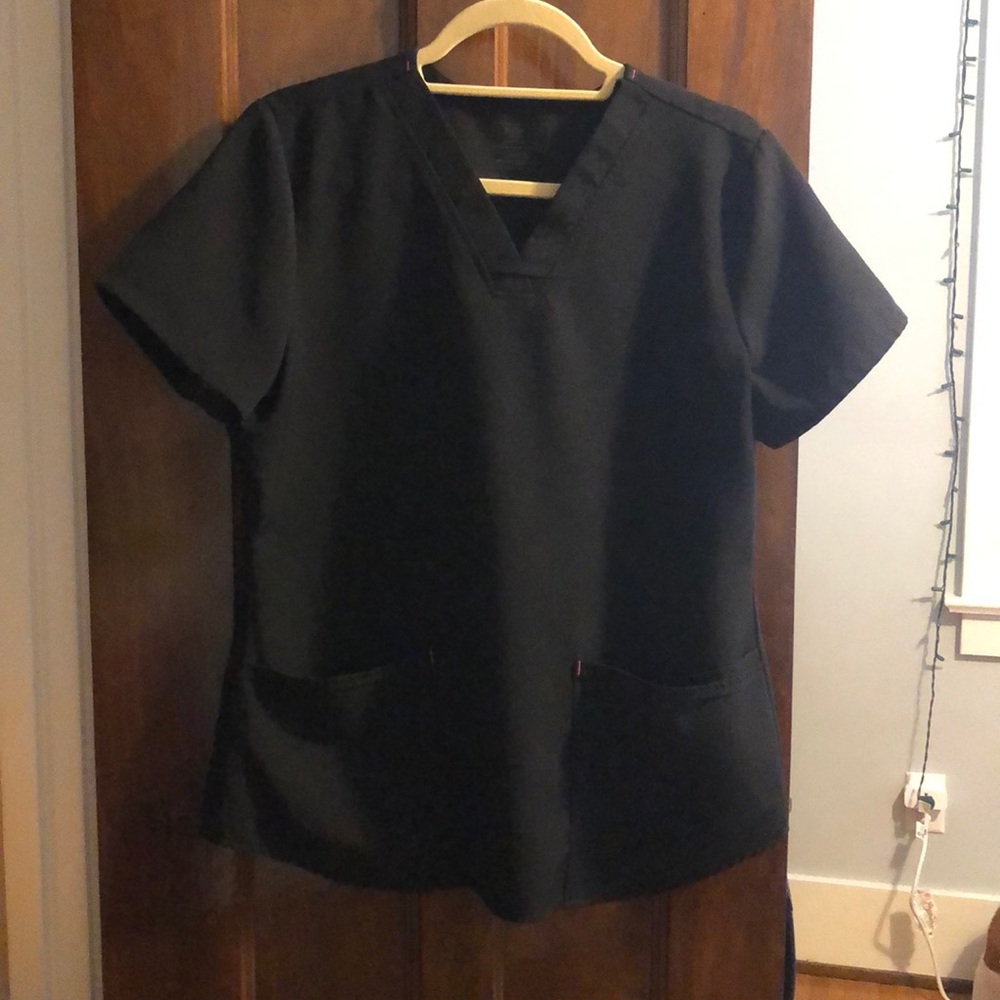 Cherokee woman’s black scrubs